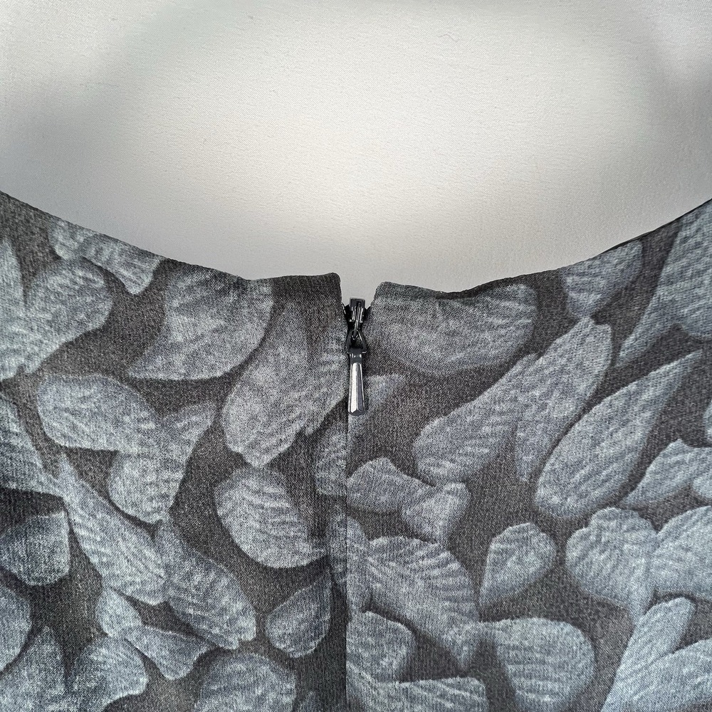 Banana Republic Sz 8 Gray 100% Silk‎ Leaf Maxi Sheath Dress Sleeveless Back Slit - Picture 11 of 12
